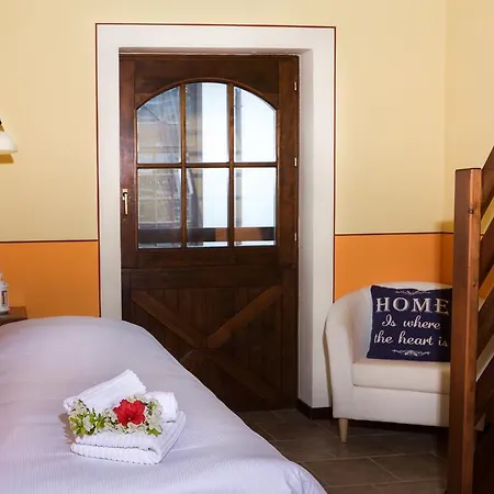 Monteoro Horse Village Pensionat Ameno